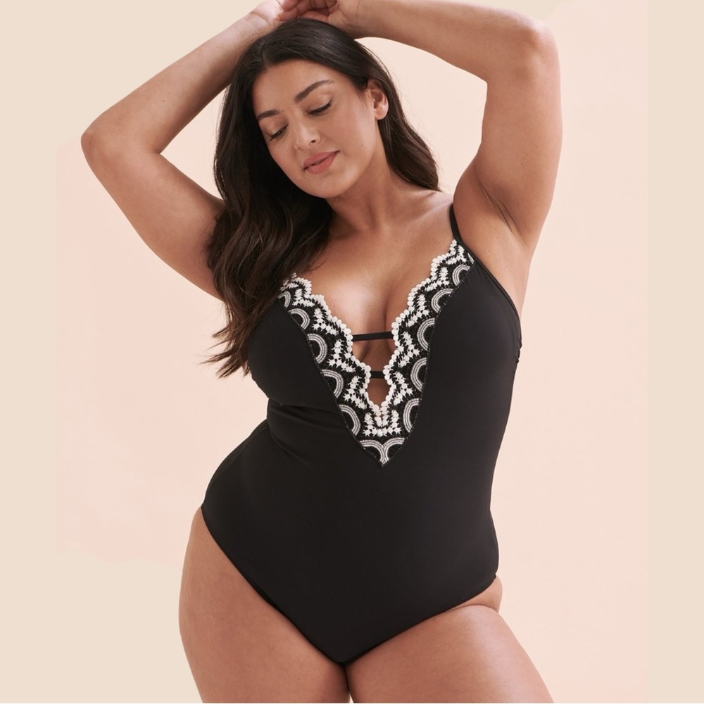 Freshwater Black One Piece Plunging Lace Trim Adjustable Swimsuit